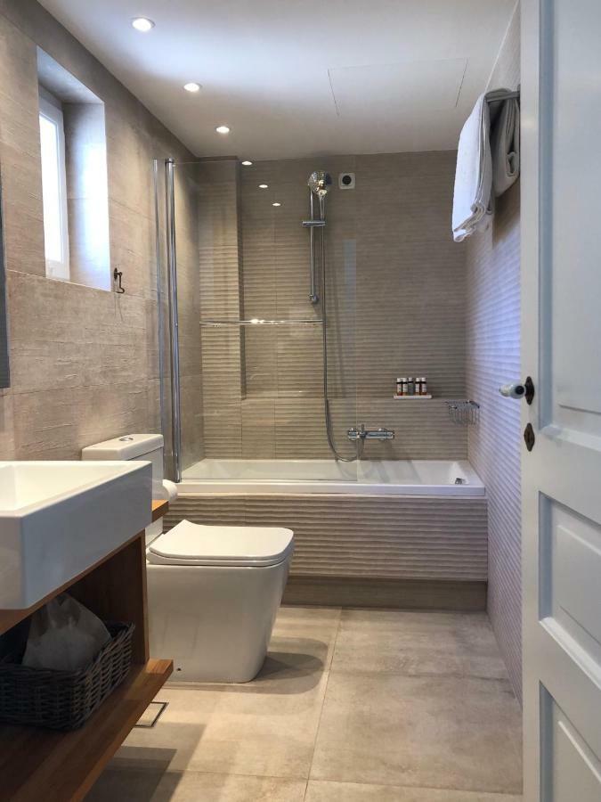 Hotel de apartamente Niriedes 4*